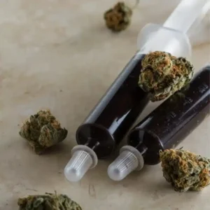 how to use an RSO syringe 